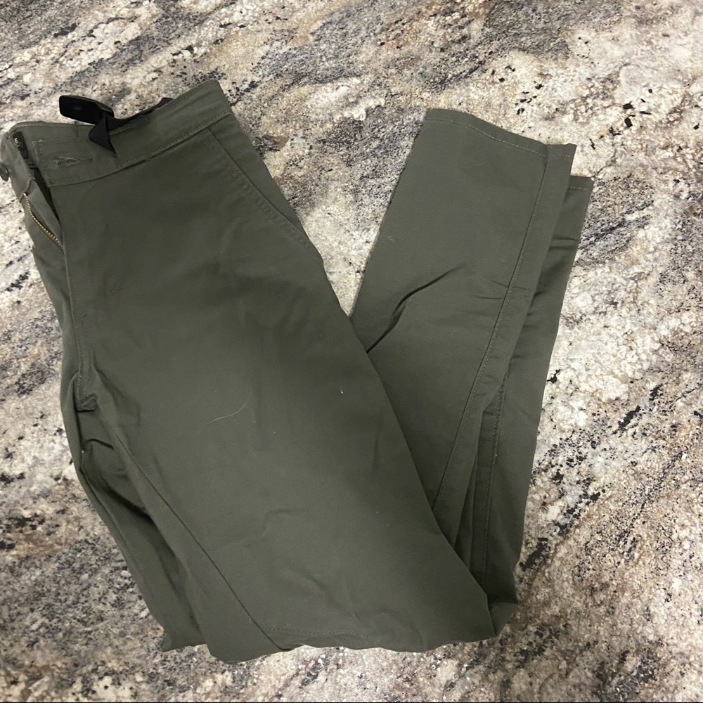 Signature Levi pants